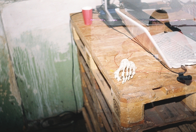 13 AVB MEETS DUNGEON, Toss